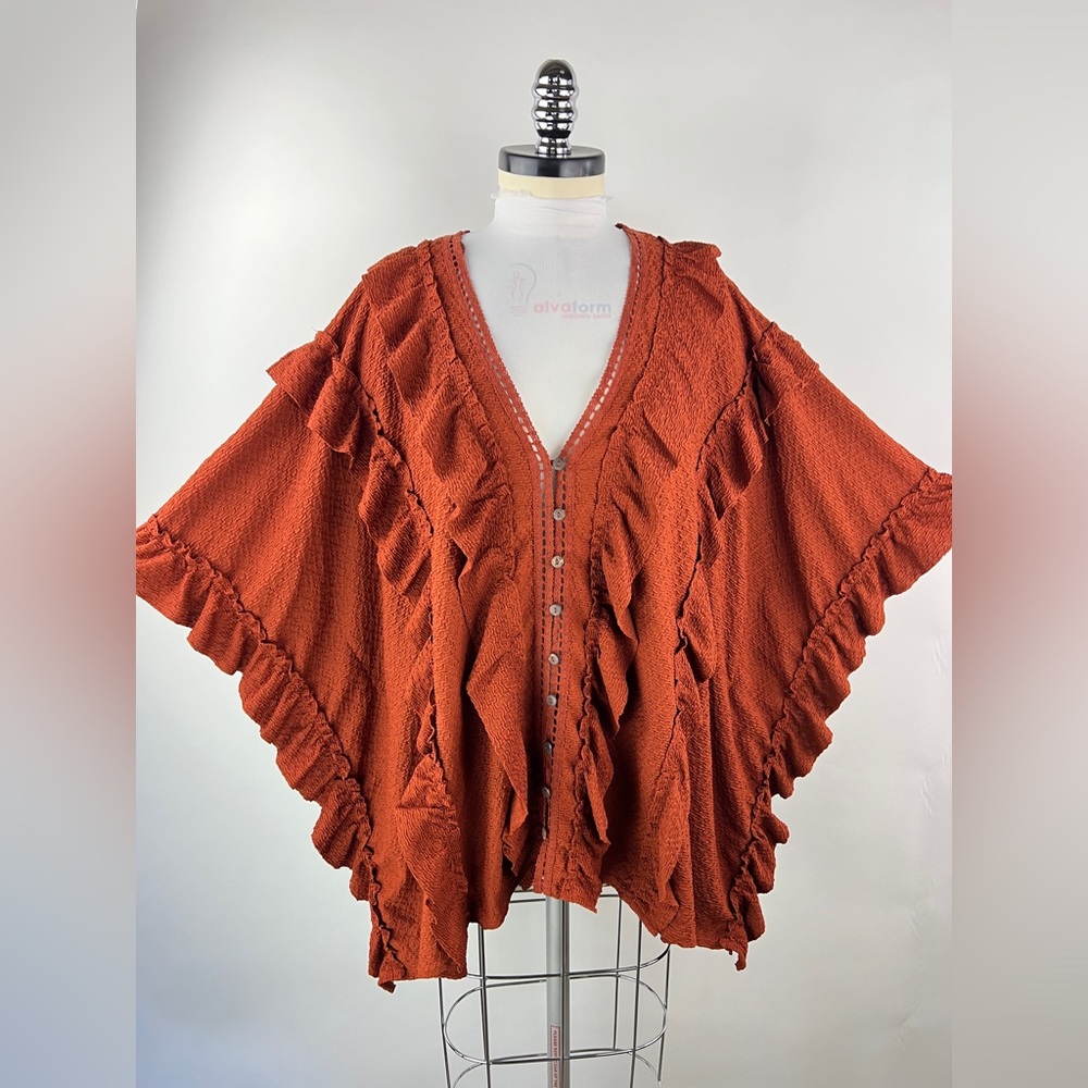 💚 3495. Oversized Rust Textured Button Front Blo… - image 1